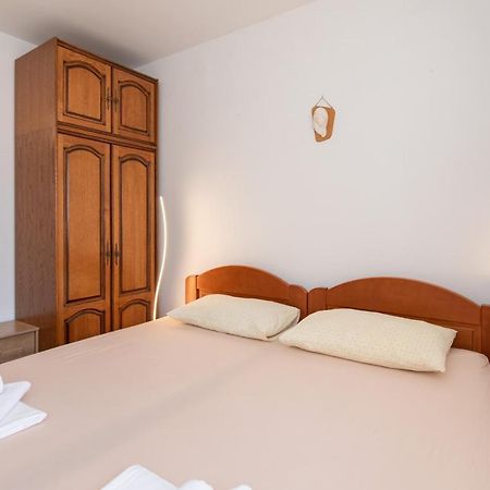 Apartment Valkovic Baška Esterno foto