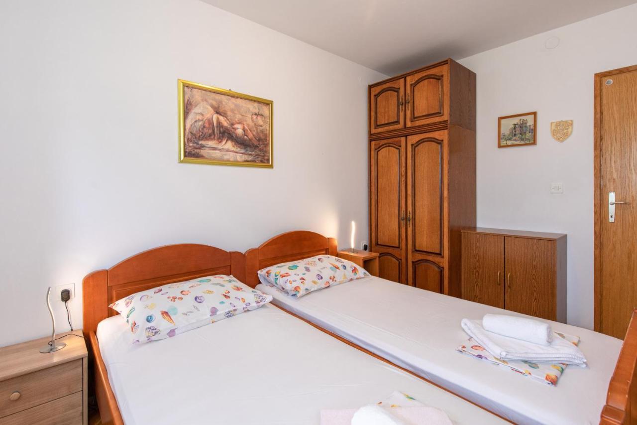 Apartment Valkovic Baška Esterno foto